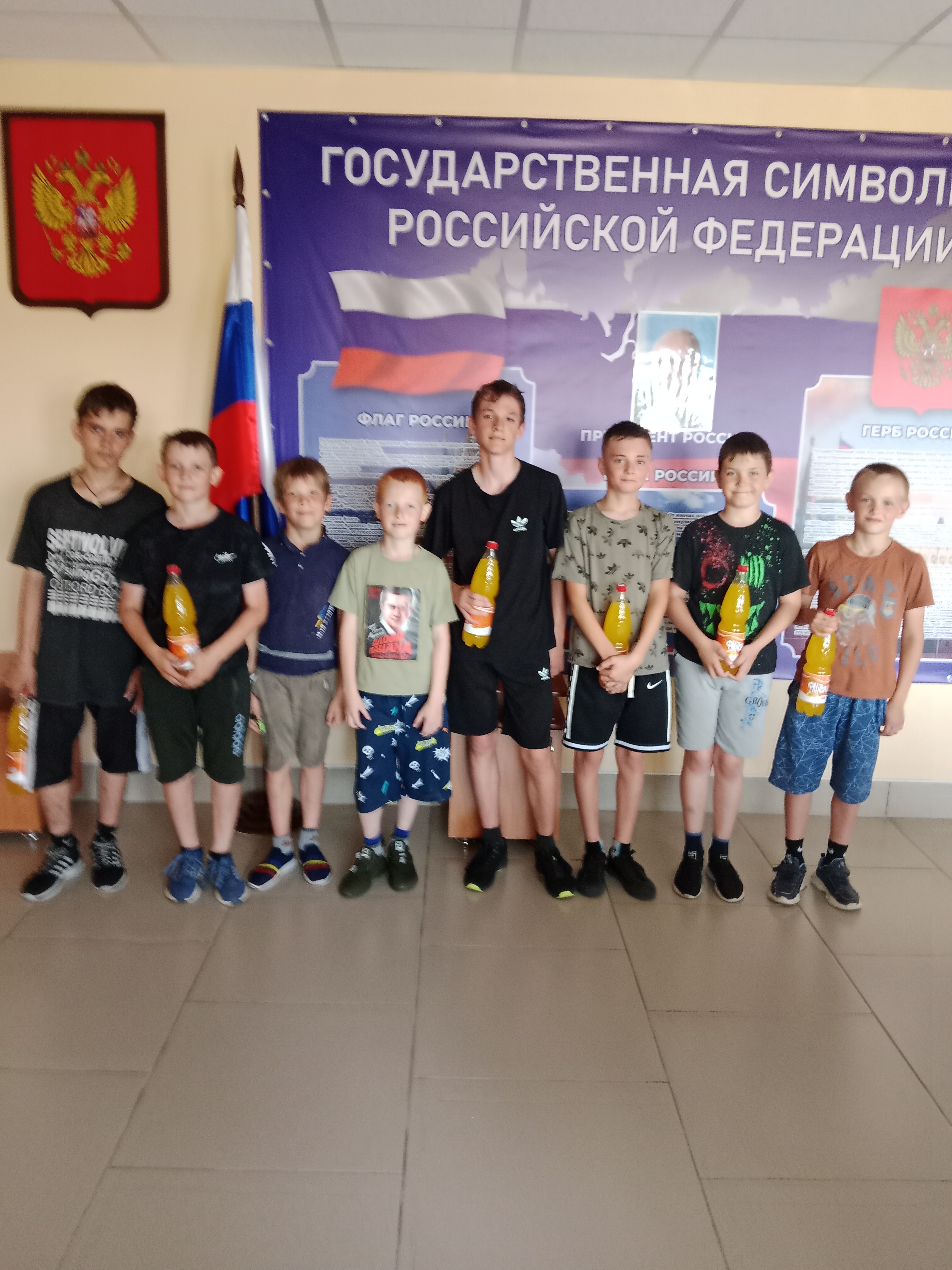 Завершение сезона футбола.